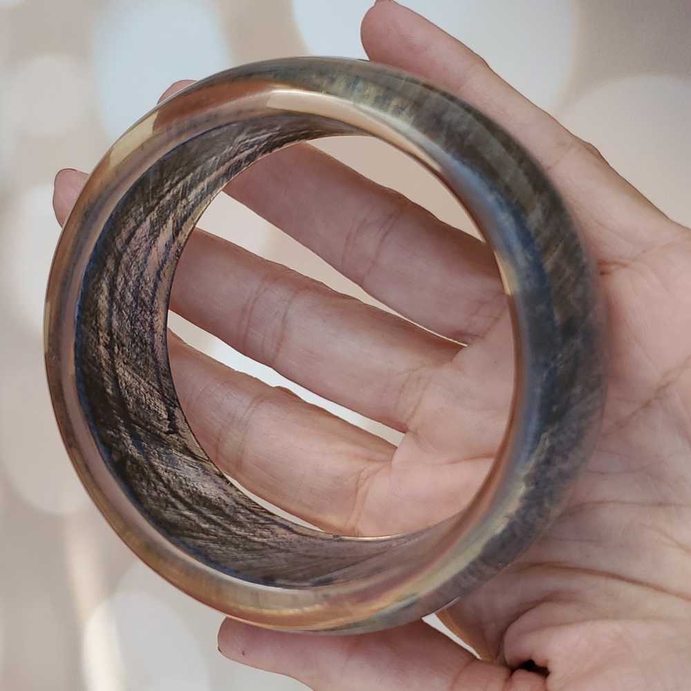 Blue gray with golden glimmer throughout acrylic bangle - Picture 3 of 6